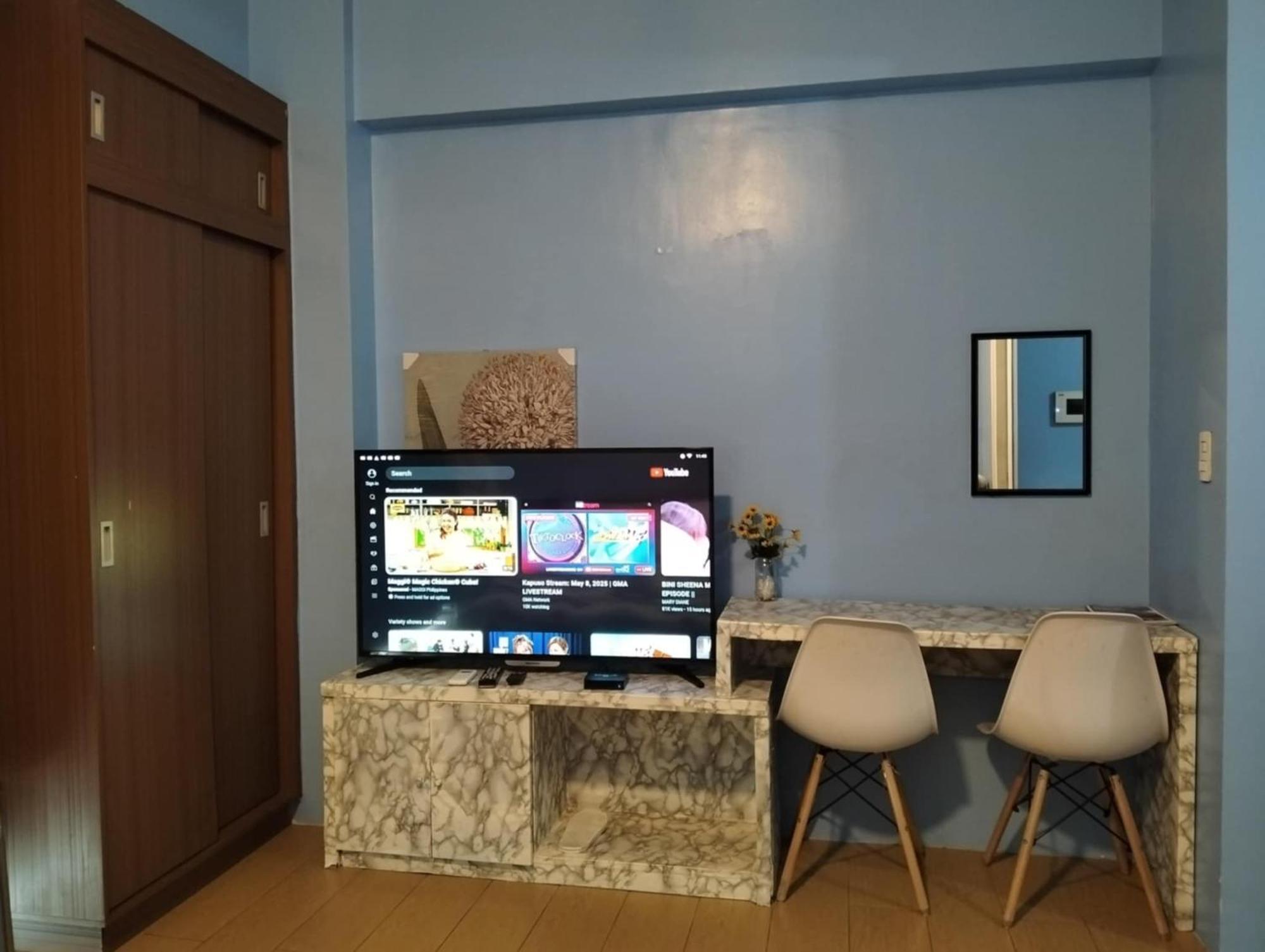 Henry'S Newport Condotel Pasay Kültér fotó